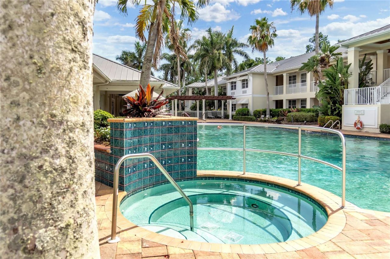 3604 54th Drive W, Unit 103, Bradenton, FL 34210 Photo