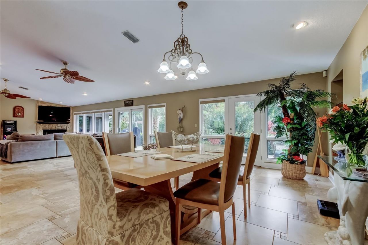 13000 98th Avenue, Seminole, FL 33776 Photo