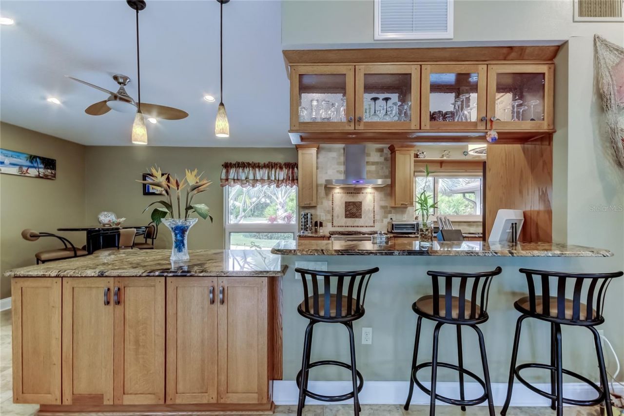 13000 98th Avenue, Seminole, FL 33776 Photo