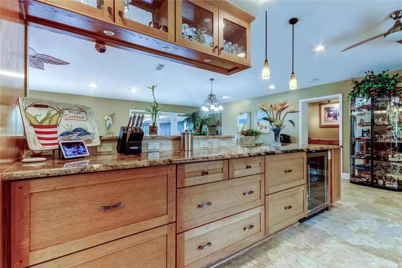 13000 98th Avenue, Seminole, FL 33776 Photo