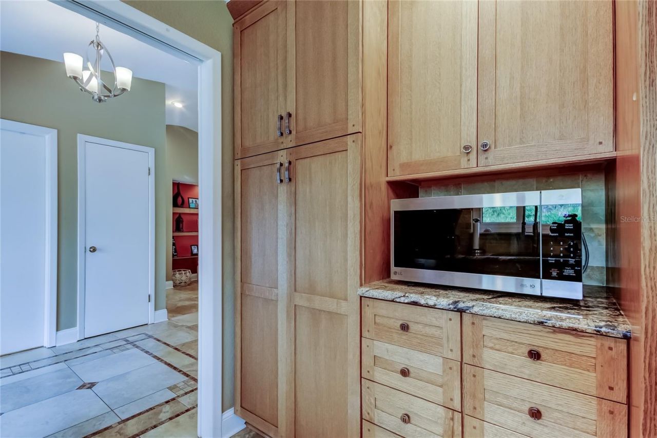 13000 98th Avenue, Seminole, FL 33776 Photo