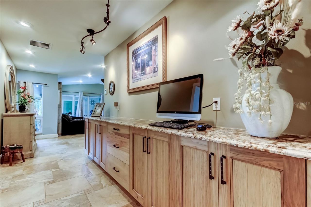 13000 98th Avenue, Seminole, FL 33776 Photo