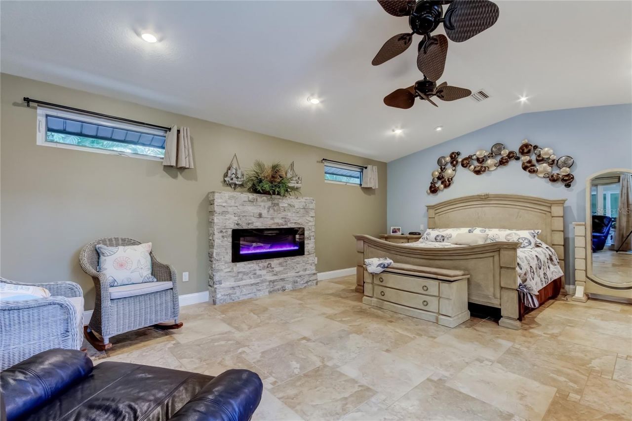 13000 98th Avenue, Seminole, FL 33776 Photo