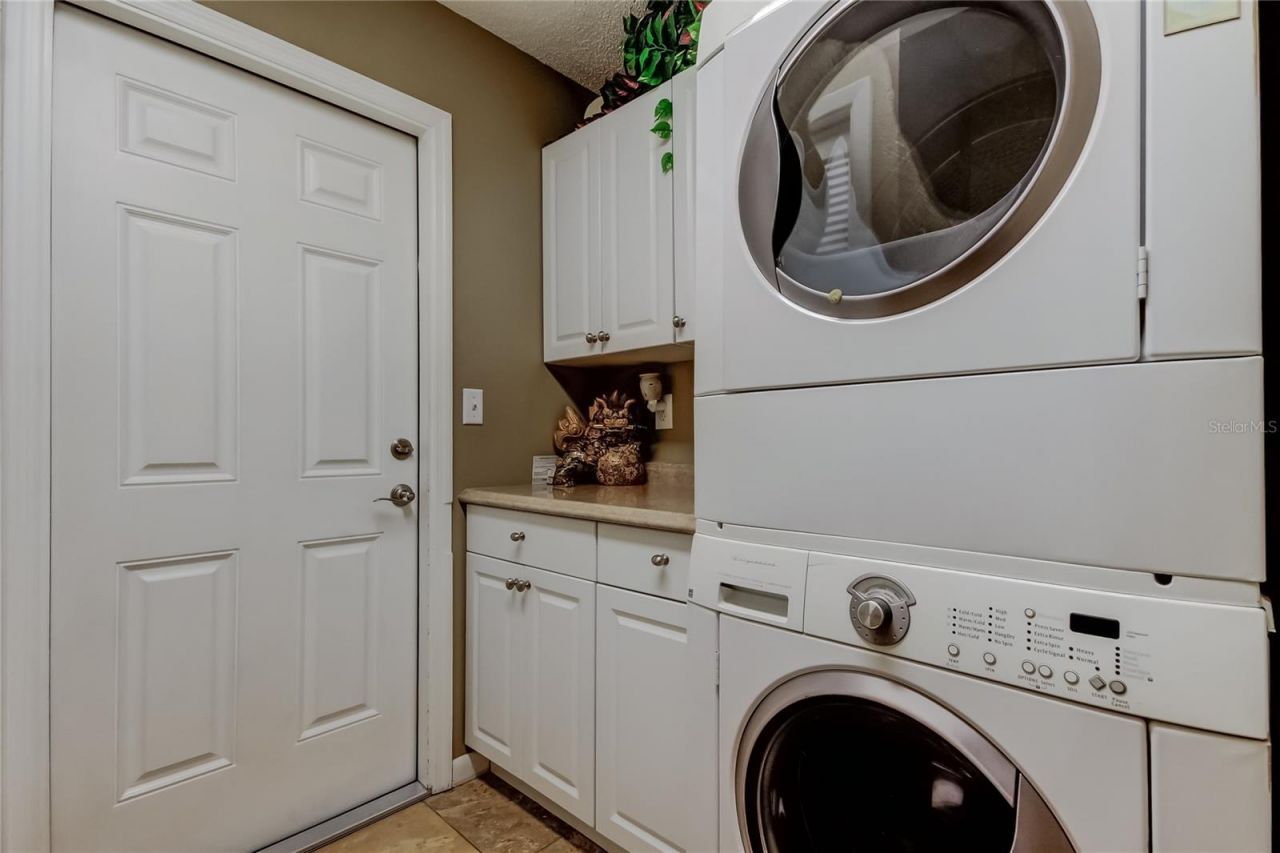 13000 98th Avenue, Seminole, FL 33776 Photo