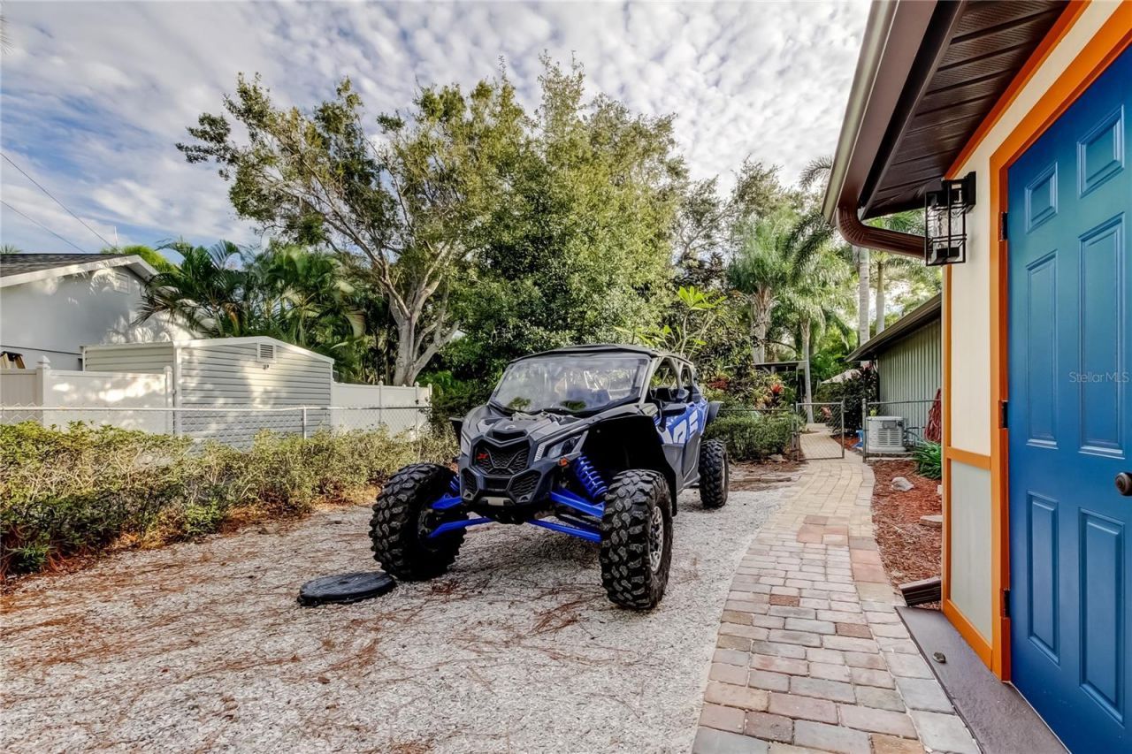 13000 98th Avenue, Seminole, FL 33776 Photo