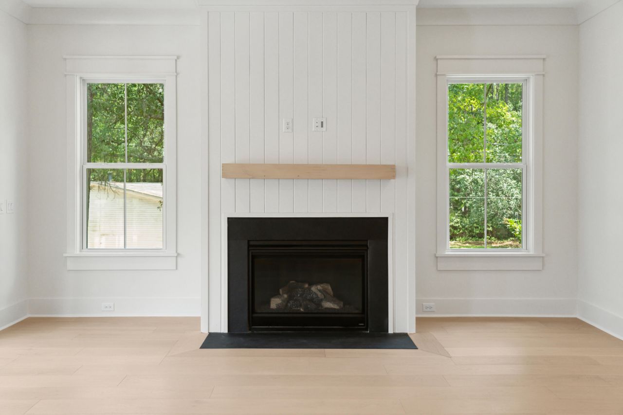 2768 Burden Creek Road Photo 20