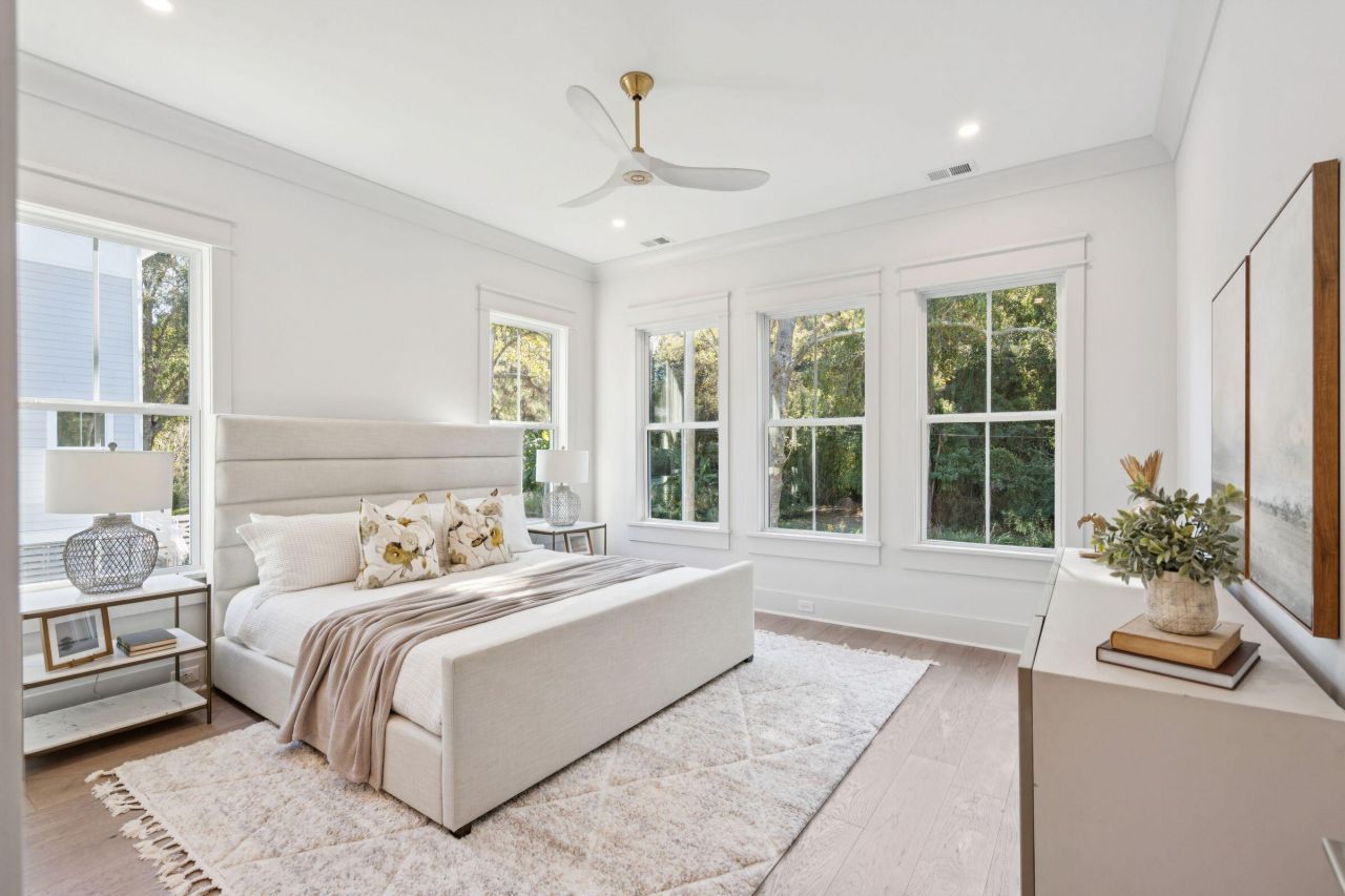 2768 Burden Creek Road Photo 22