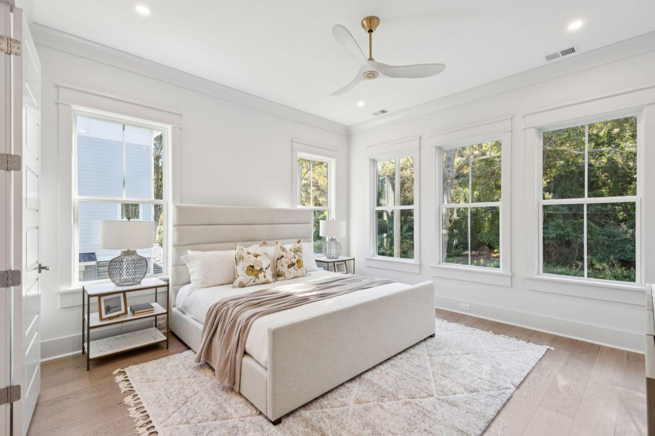 2768 Burden Creek Road Photo 24