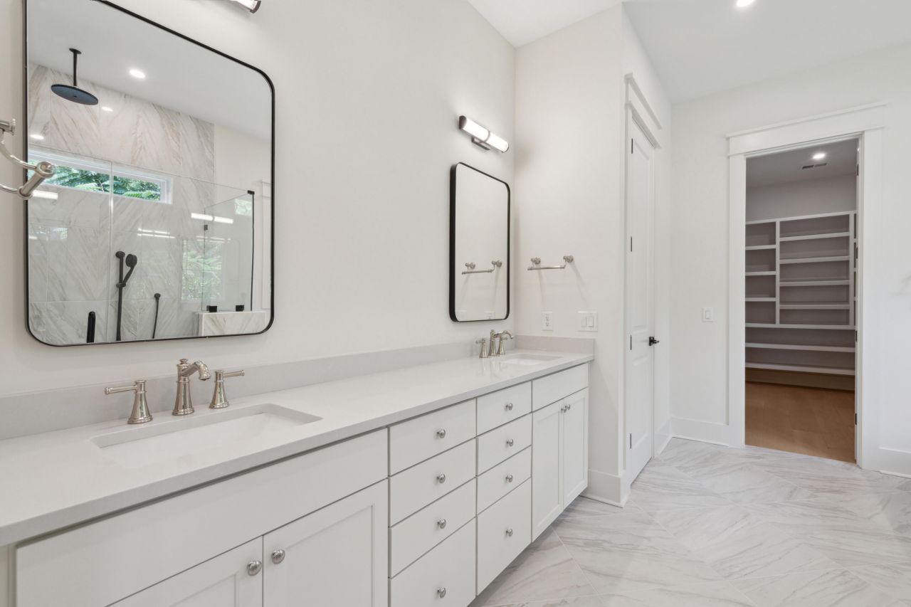 2768 Burden Creek Road Photo 28