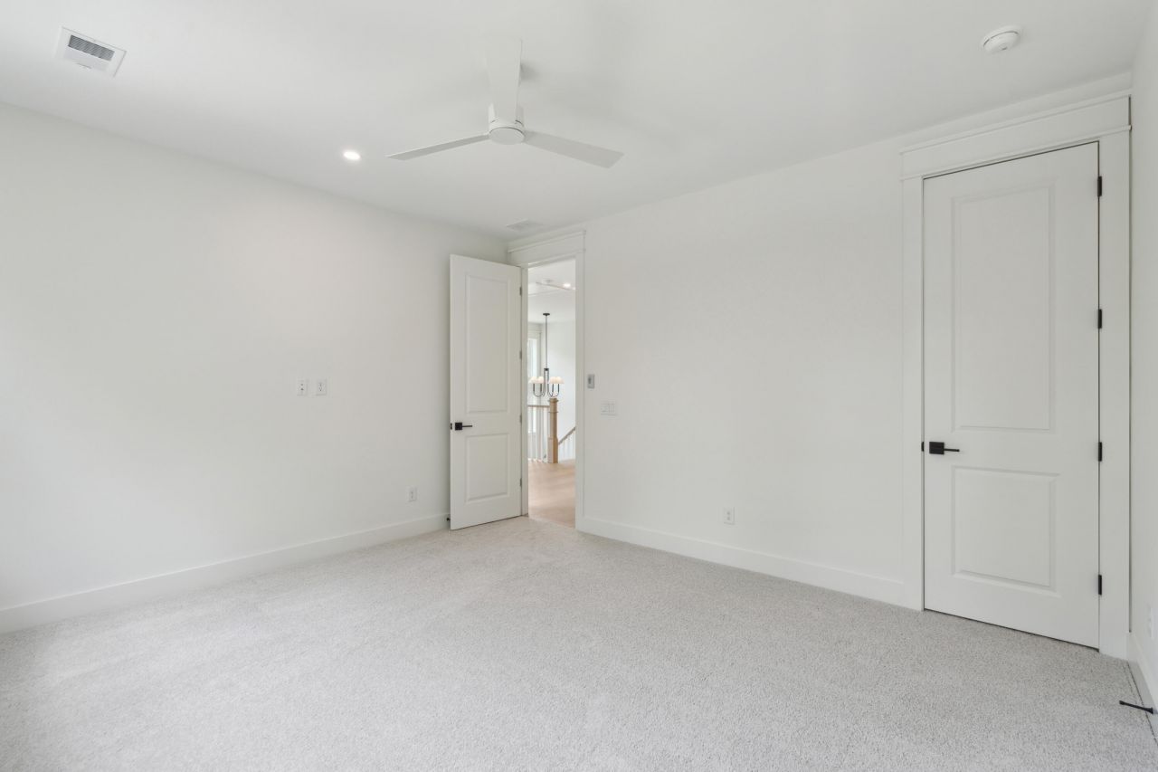 2768 Burden Creek Road Photo 43