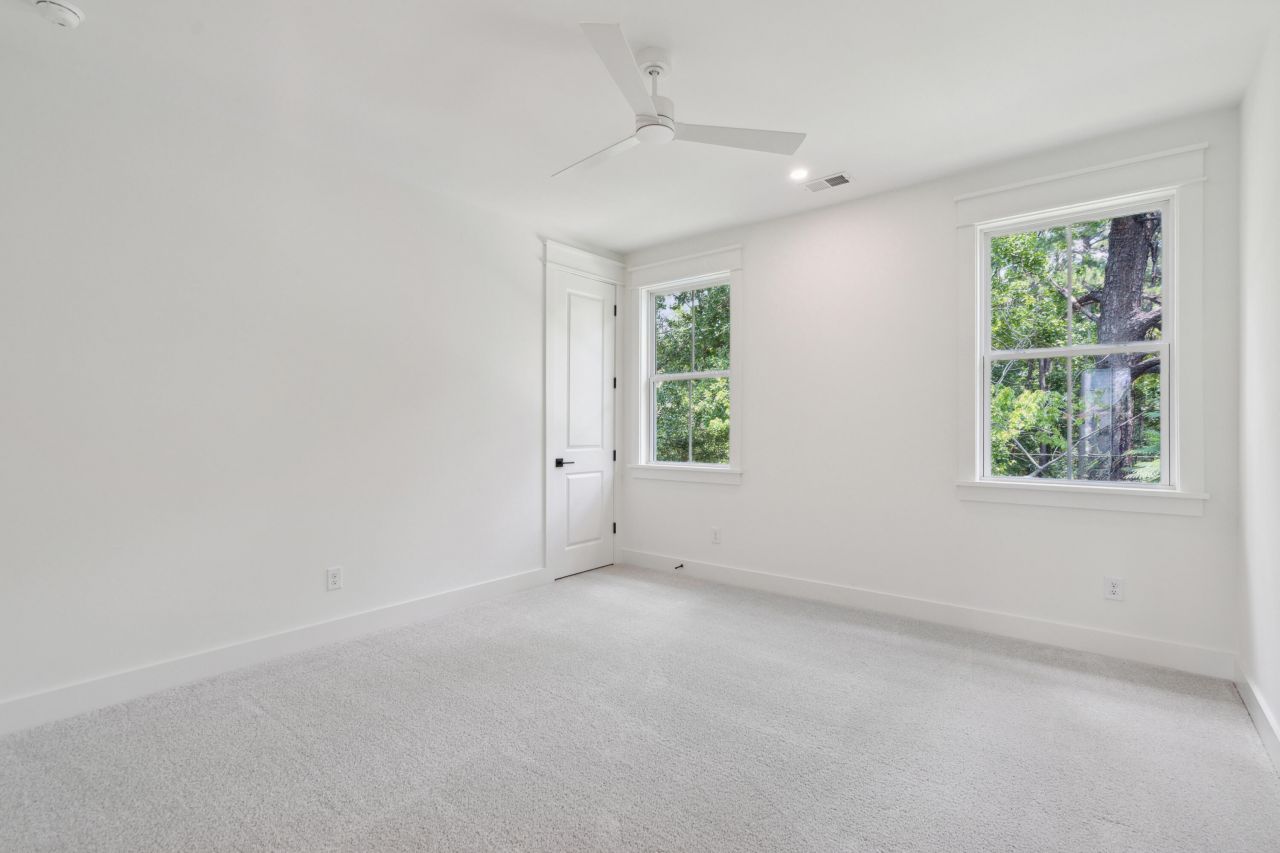 2768 Burden Creek Road Photo 44