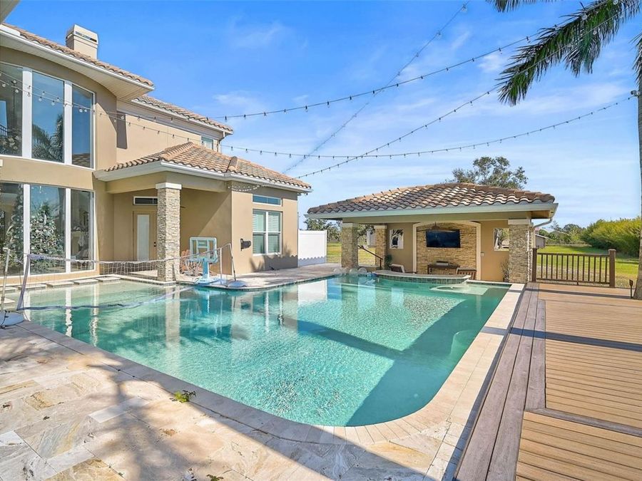 Property Image 63