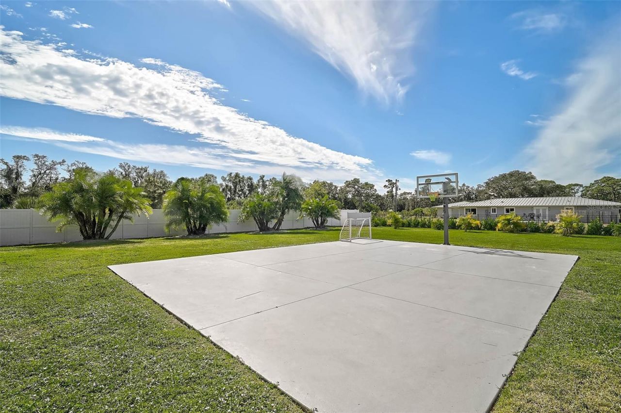 6722 Hawkins Road, Sarasota, FL 34241 Photo