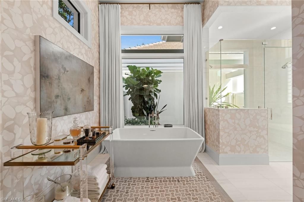 142 Eugenia Dr, Naples, FL 34108 Photo