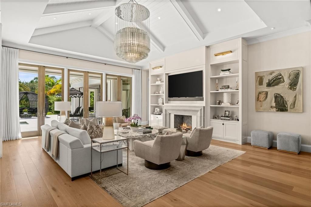 142 Eugenia Dr, Naples, FL 34108 Photo