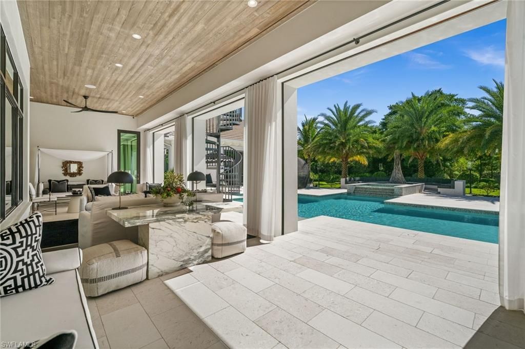 142 Eugenia Dr, Naples, FL 34108 Photo