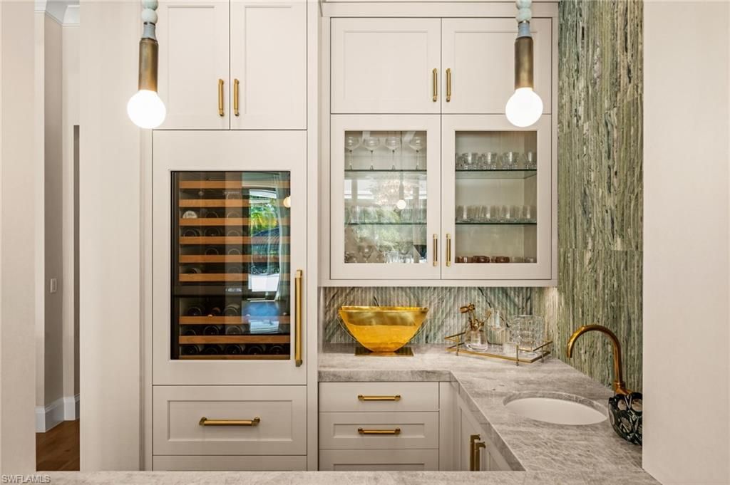 142 Eugenia Dr, Naples, FL 34108 Photo