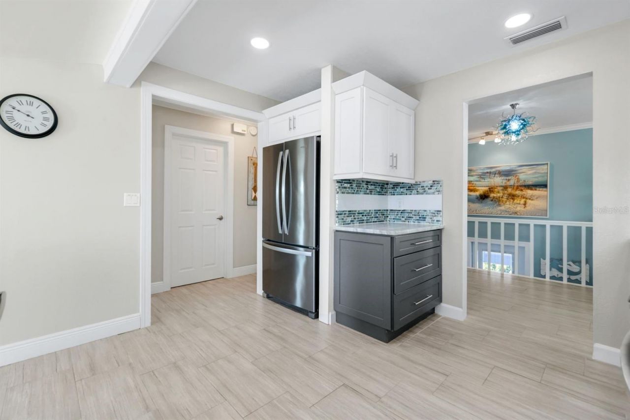 100 Tarpon Road, Fort Myers Beach, FL 33931 Photo