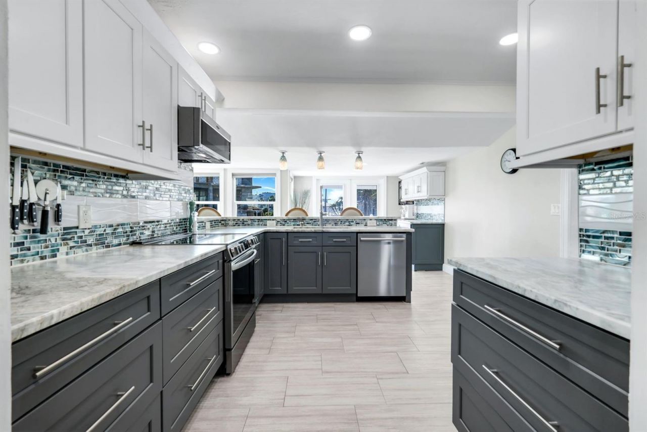 100 Tarpon Road, Fort Myers Beach, FL 33931 Photo