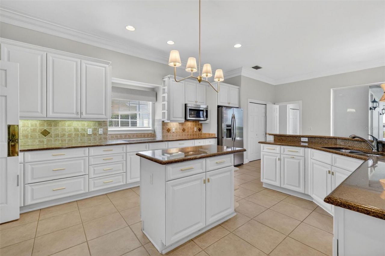 1741 Edgewater Drive, Mount Dora, FL 32757 Photo