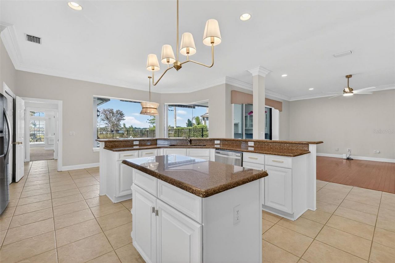 1741 Edgewater Drive, Mount Dora, FL 32757 Photo