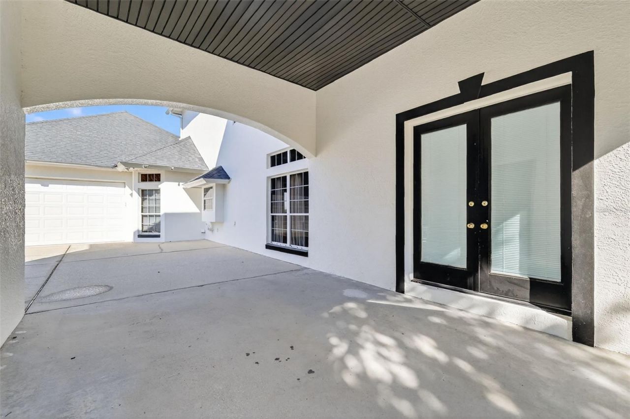 1741 Edgewater Drive, Mount Dora, FL 32757 Photo