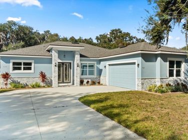 319 WATER SHORE DRIVE, LEESBURG, FL 34748