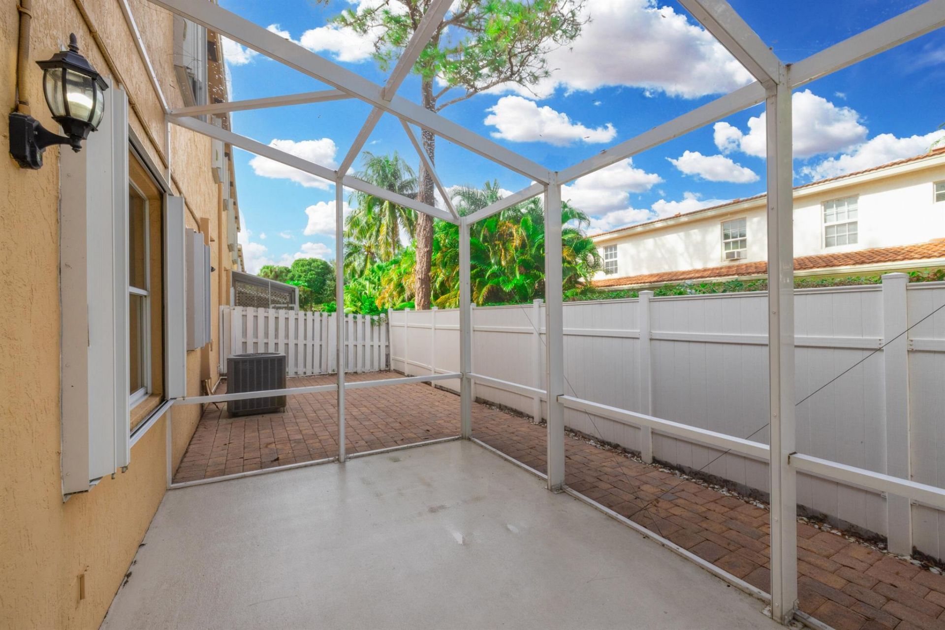 269 Live Oaks Lane, Jupiter, FL 33458 Photo