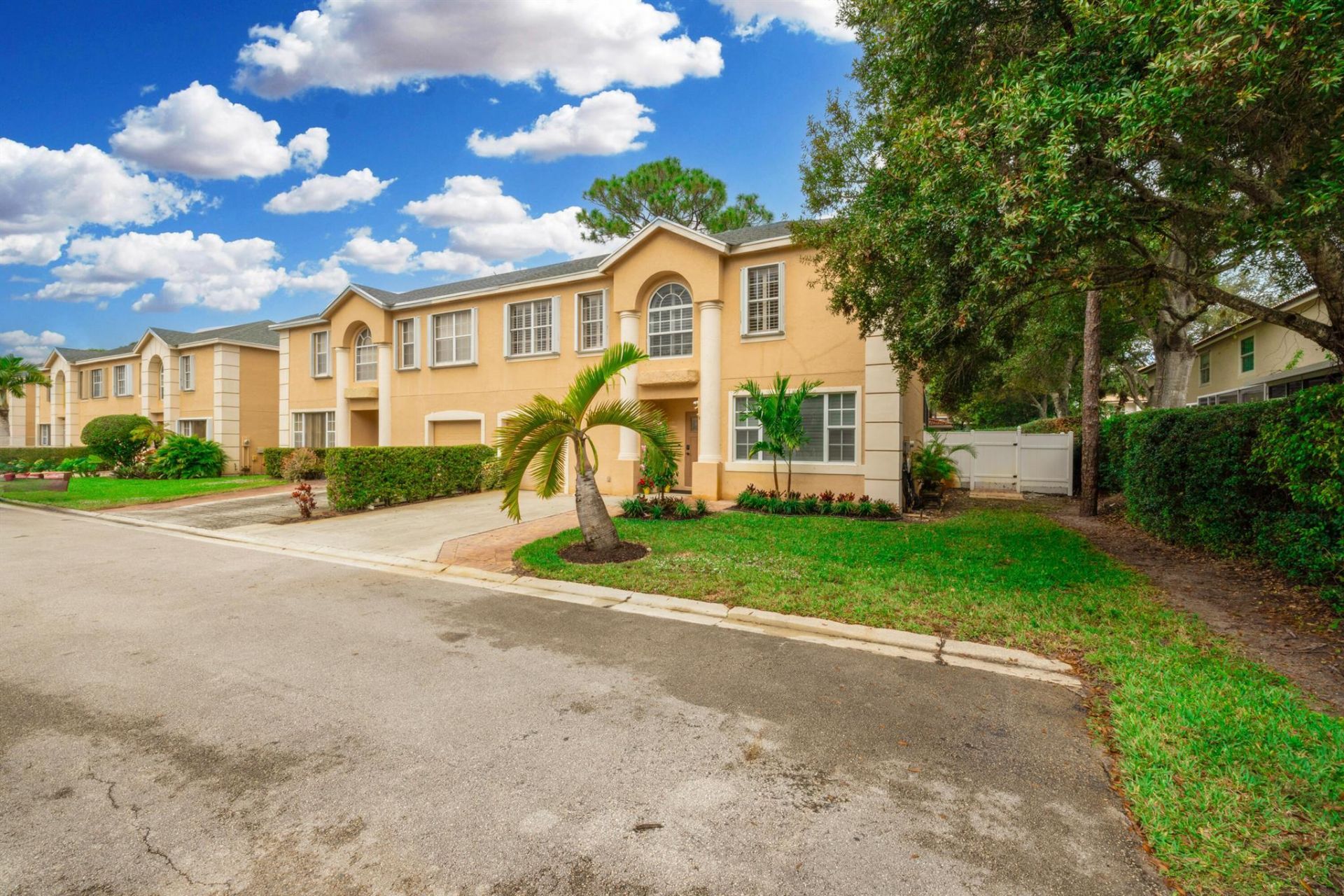 269 Live Oaks Lane, Jupiter, FL 33458 Photo