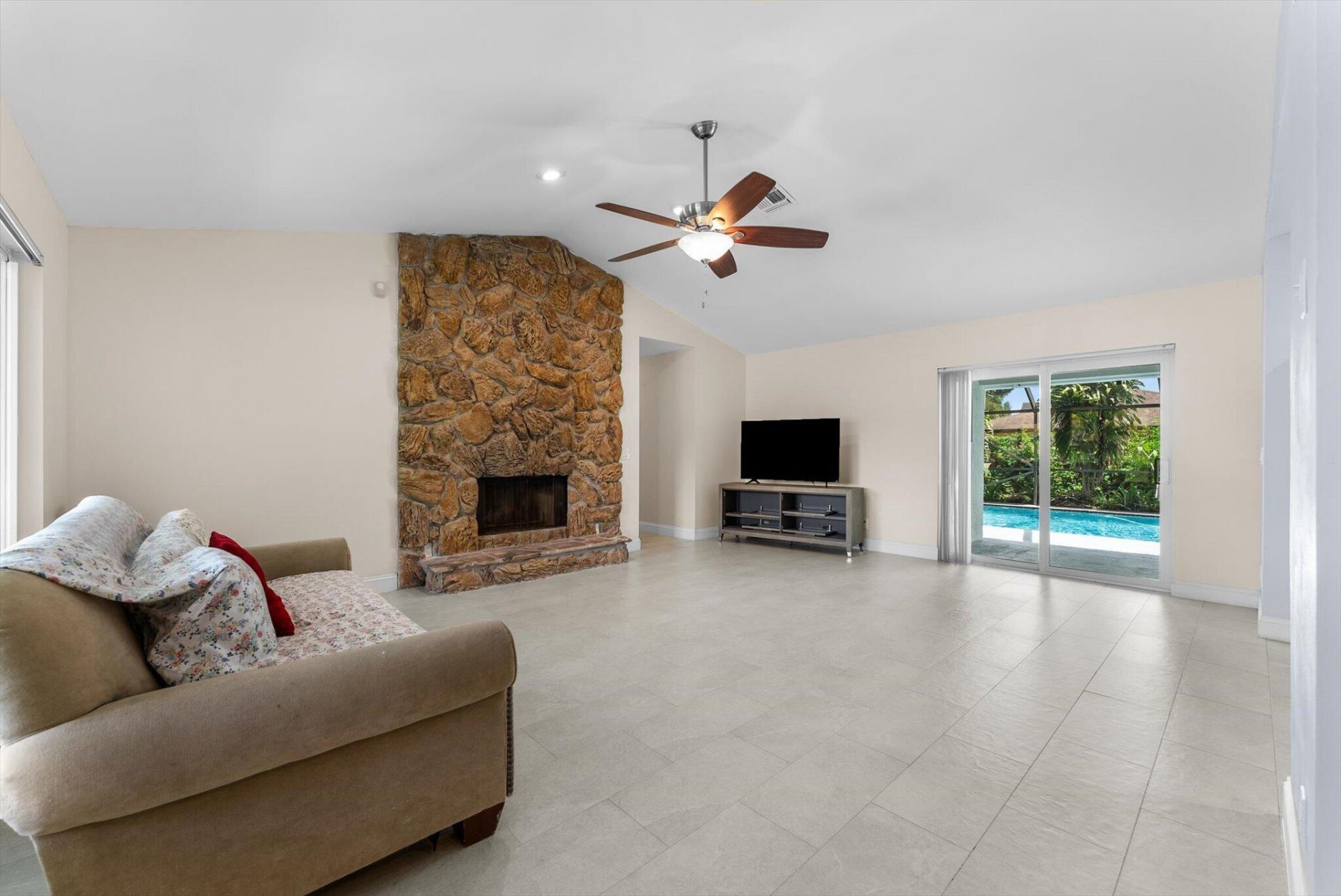 4811 Dorchester Mews, Haverhill, FL 33415 Photo