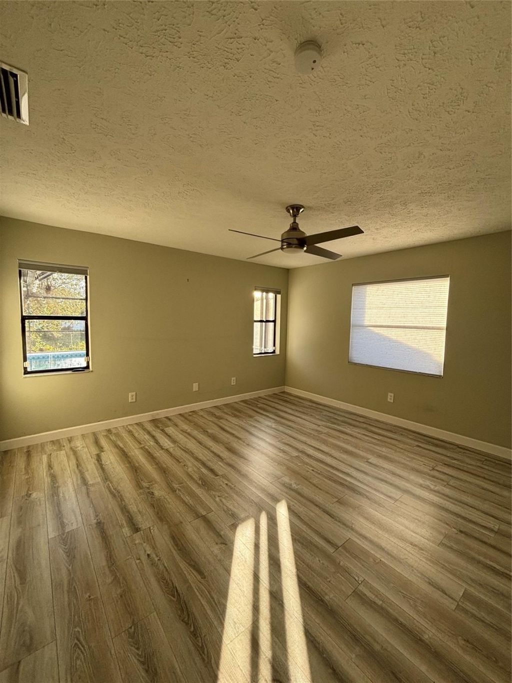 1064 SW Dalton Ave, Port Saint Lucie, FL 34953 Photo