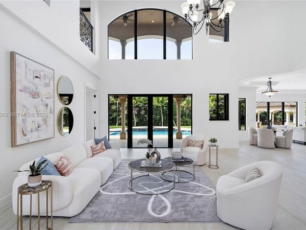 11930 NW 8th St, Plantation, FL 33325