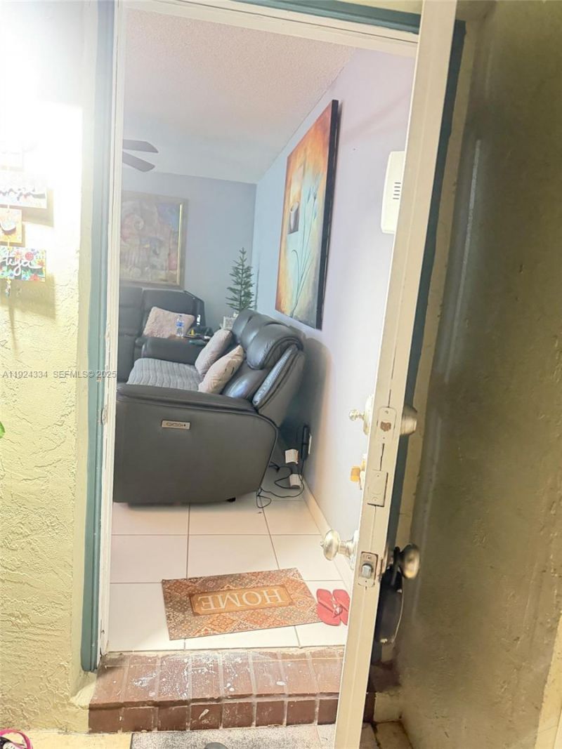 3001 NW 4th Ter, Unit 158, Pompano Beach, FL 33064 Photo