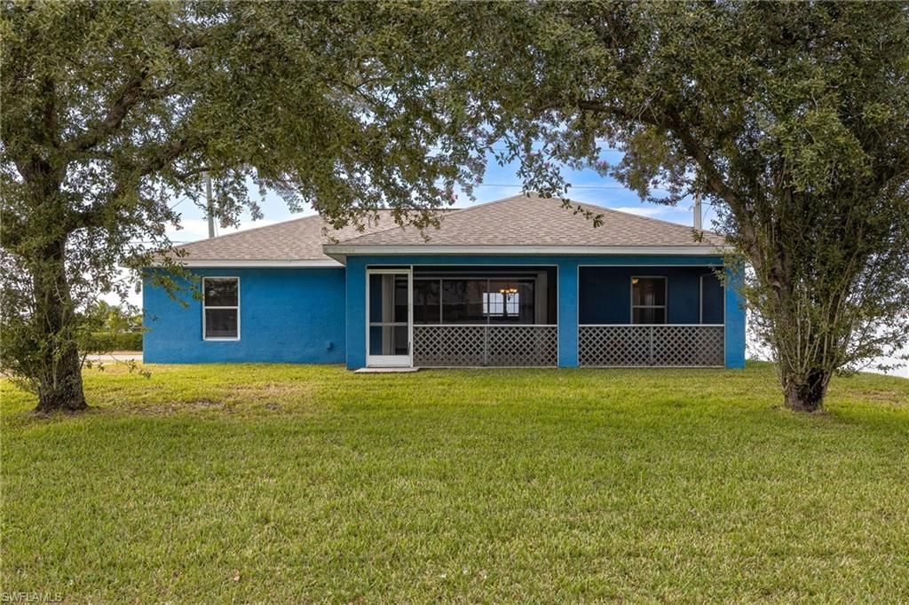 517 Nelson Rd N, Cape Coral, FL 33993 Photo