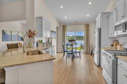 124 Albatross Way photo 4