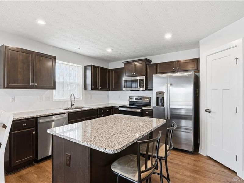 6800 Fielders Way, Middletown, OH 45042 Photo 8