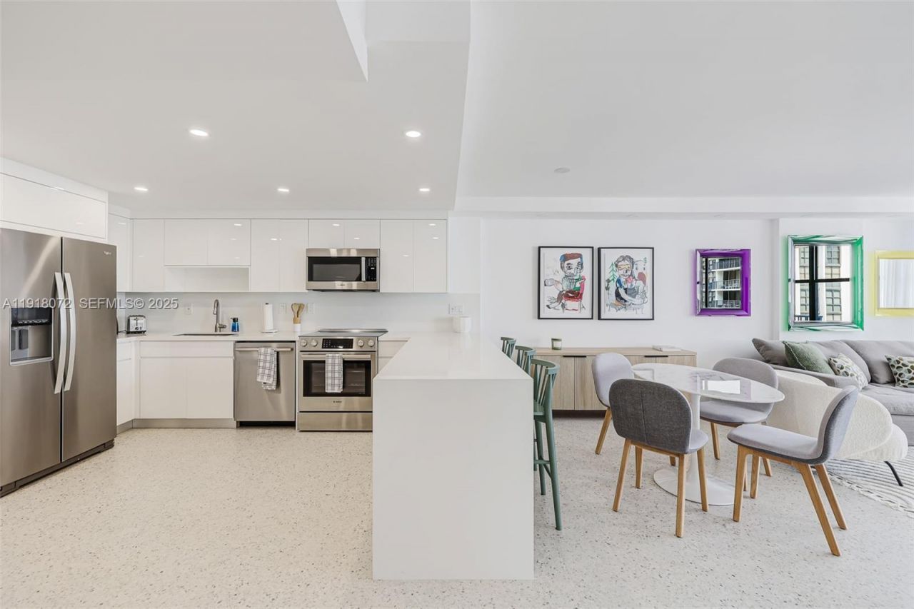 1865 Brickell Ave, Unit A1911, Miami, FL 33129 Photo