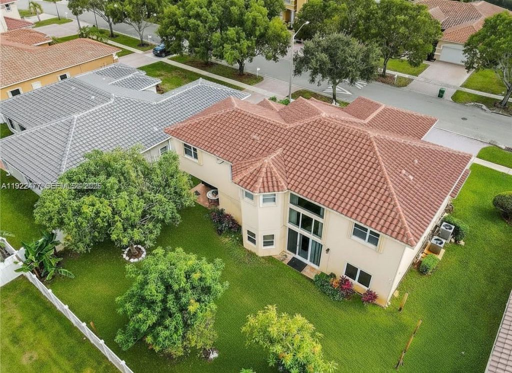 16365 NW 15th St, Pembroke Pines, FL 33028 Photo