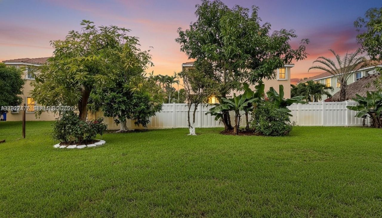 16365 NW 15th St, Pembroke Pines, FL 33028 Photo