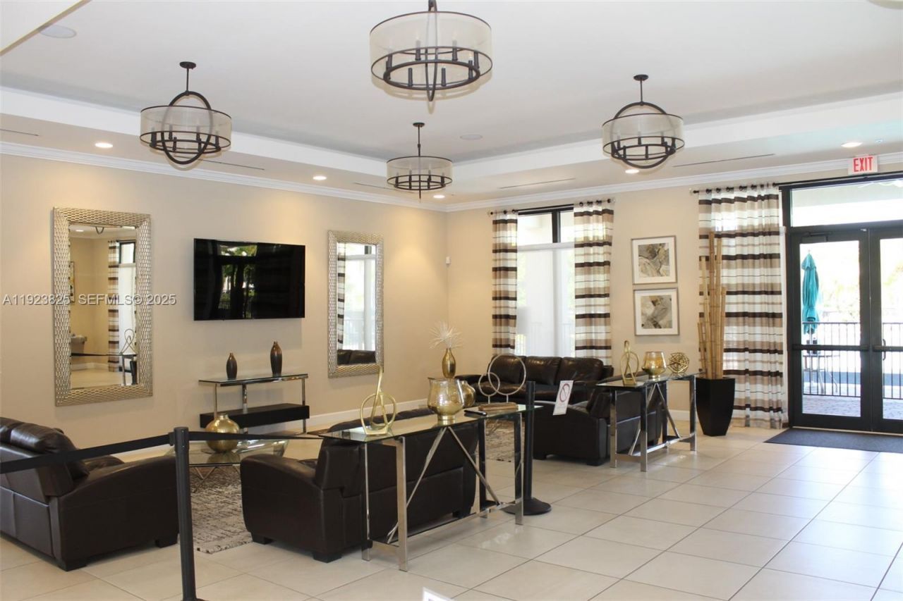 17441 SW 153rd Ct, Unit 17441, Miami, FL 33187 Photo