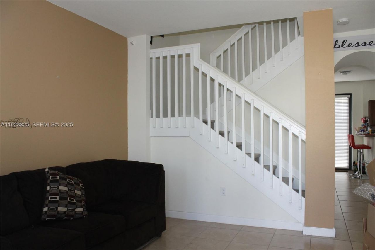 17441 SW 153rd Ct, Unit 17441, Miami, FL 33187 Photo