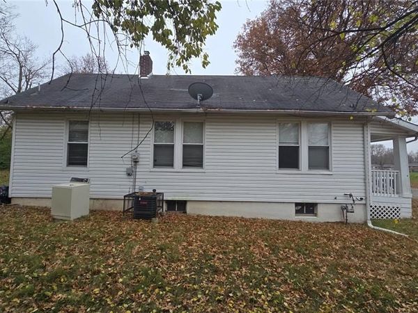 6350 Madison Avenue, St Louis, MO 63134