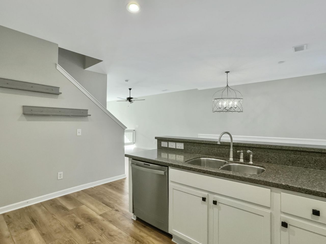 1442 Hamlin Park Circle Photo 30