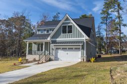 530 Misty Banks Drive photo 4