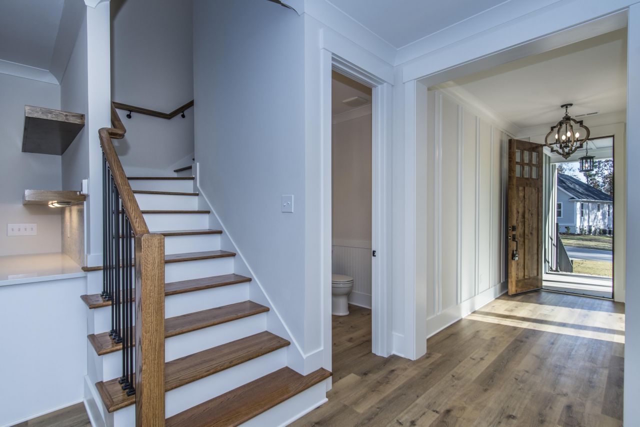 530 Misty Banks Drive Photo 23