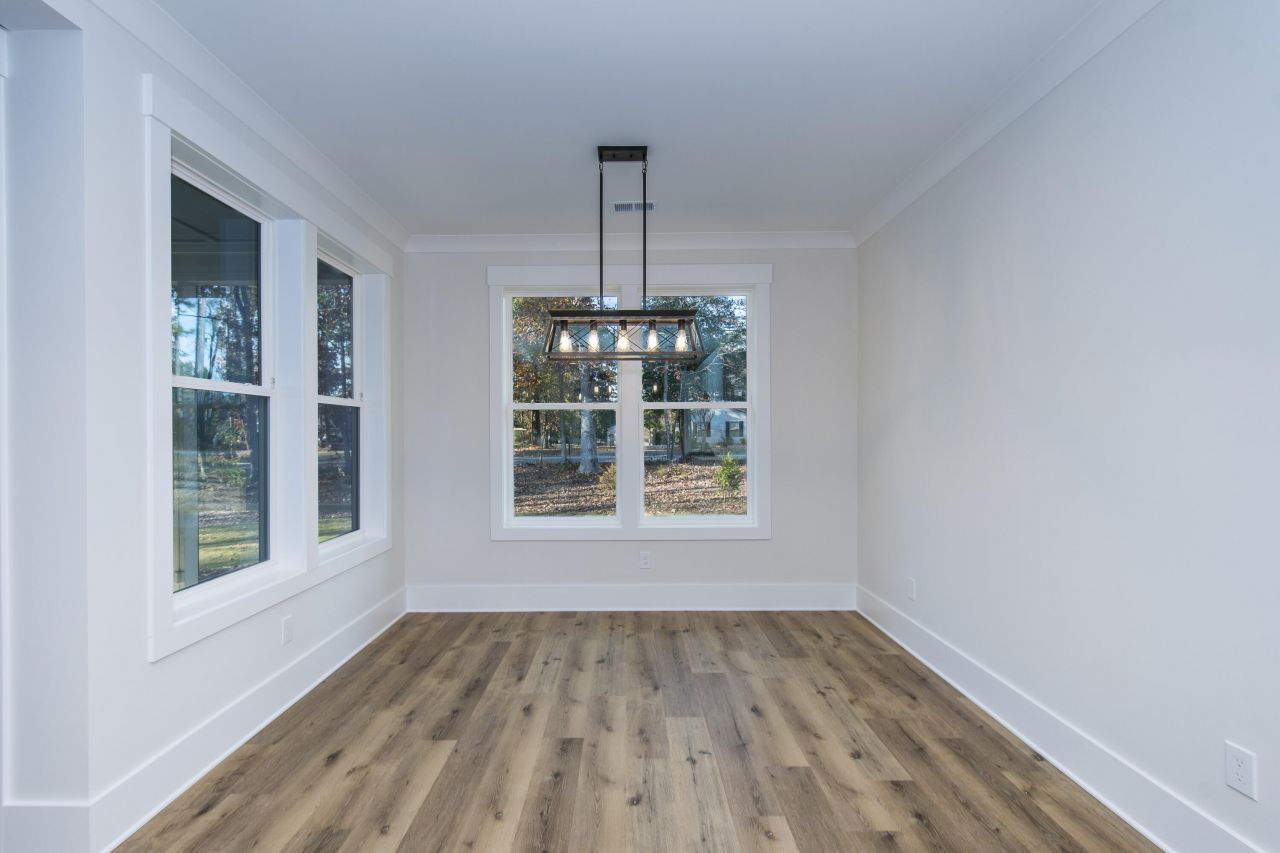 530 Misty Banks Drive Photo 24