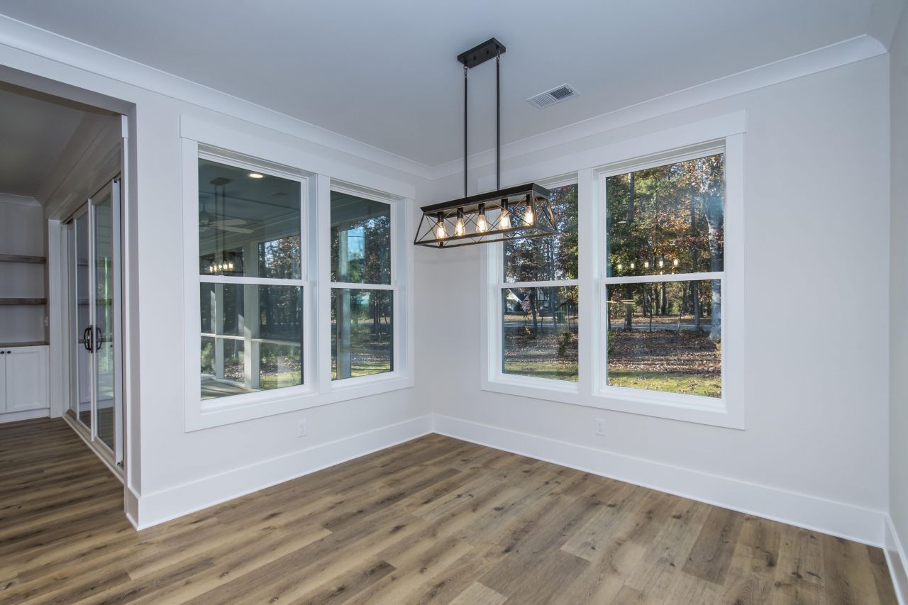 530 Misty Banks Drive Photo 25