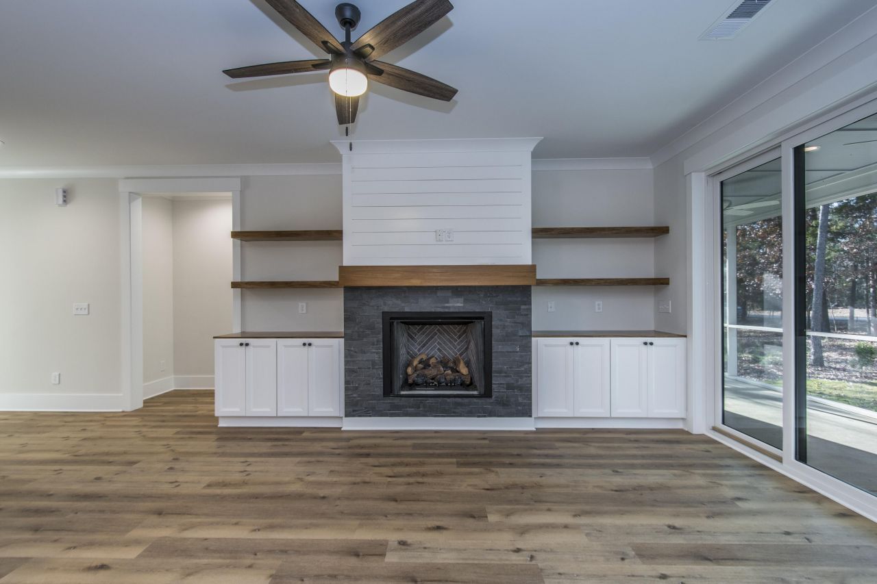 530 Misty Banks Drive Photo 31