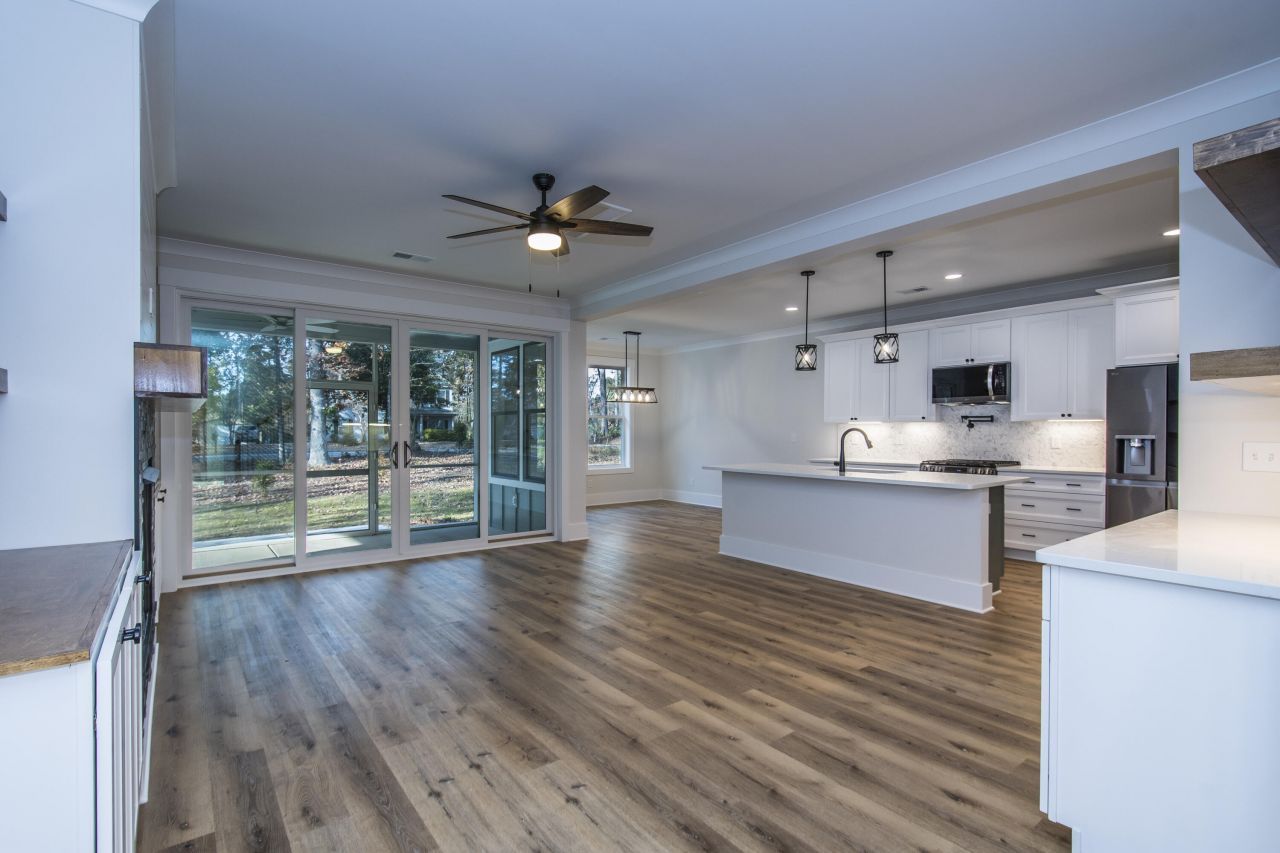 530 Misty Banks Drive Photo 47