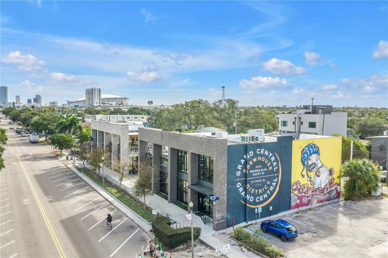 2848 Emerson Avenue S, Saint Petersburg, FL 33712 Photo